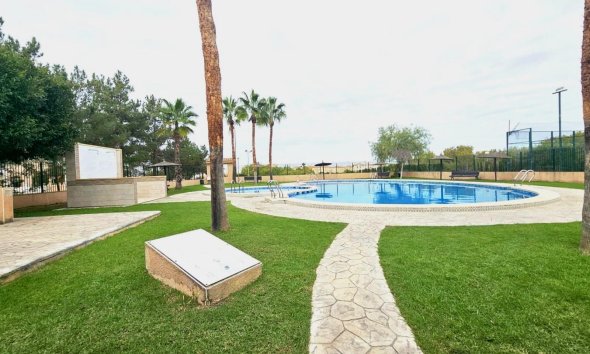 Adosado - Segunda mano - Orihuela Costa -
                Los Altos