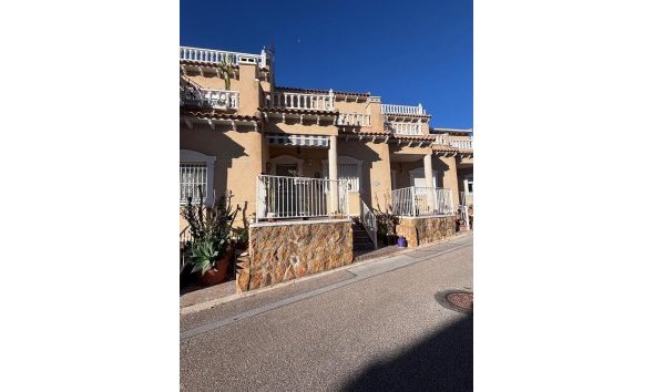 Adosado - Segunda mano - Villamartin -
                Costa Blanca