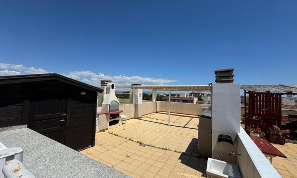 Apartament - Revânzare - Almoradí -
                Inland