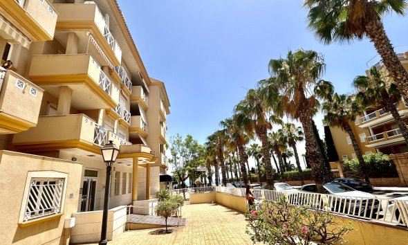 Apartament - Revânzare - Cabo Roig -
                Costa Blanca