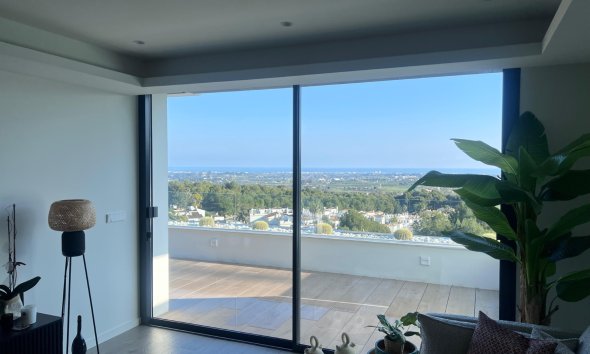 Apartament - Revânzare - Denia -
                Costa Blanca