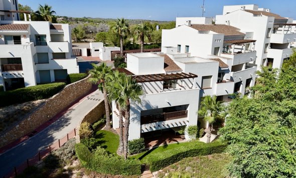 Apartament - Revânzare - Las Colinas Golf - Costa Blanca