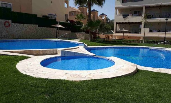 Apartament - Revânzare - Orihuela Costa - Costa Blanca