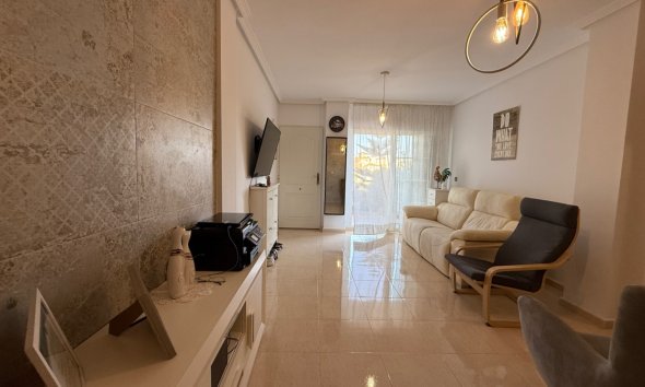 Apartament - Revânzare - Orihuela - Inland