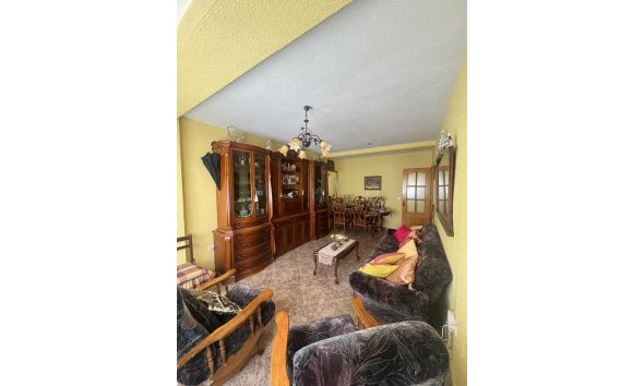 Apartament - Revânzare - Orihuela -
                Los Andenes