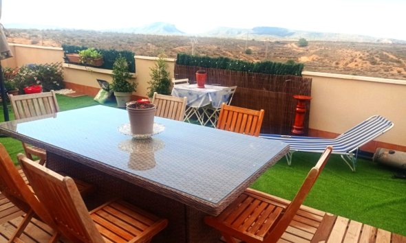 Apartament - Revânzare - Sucina - Inland