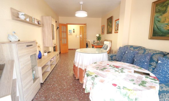 Apartament - Revânzare - Torrevieja -
                Acequion