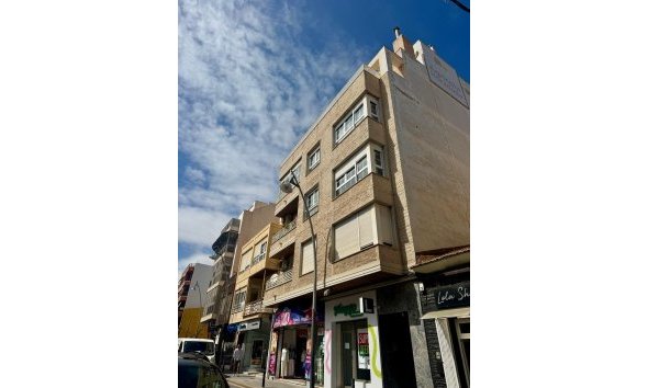 Apartament - Revânzare - Torrevieja - Centro