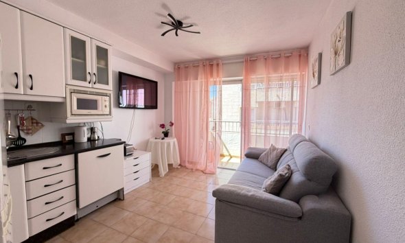 Apartament - Revânzare - Torrevieja - Centro