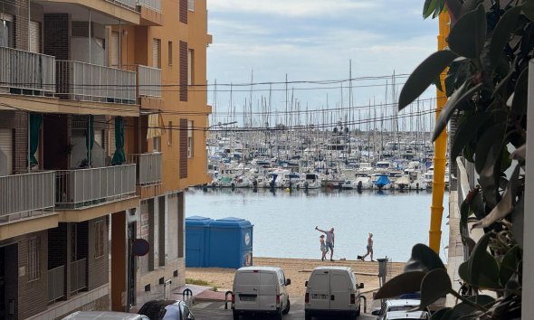 Apartament - Revânzare - Torrevieja -
                Costa Blanca
