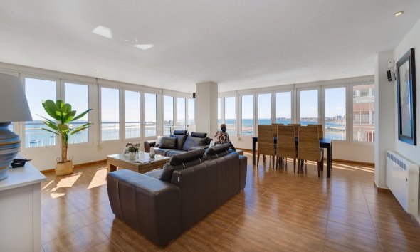 Apartament - Revânzare - Torrevieja -
                Costa Blanca