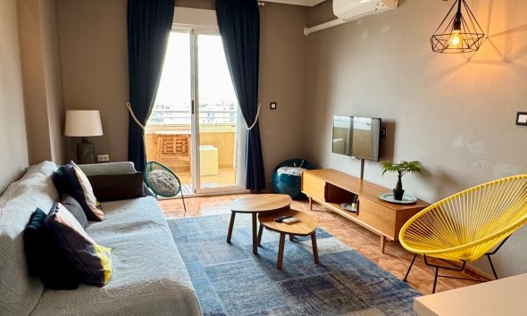 Apartament - Revânzare - Torrevieja -
                Costa Blanca