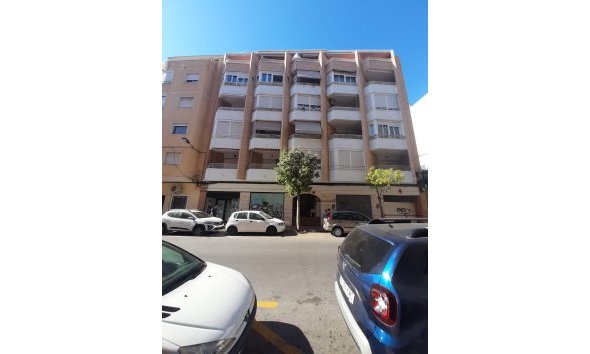 Apartament - Revânzare - Torrevieja - Costa Blanca