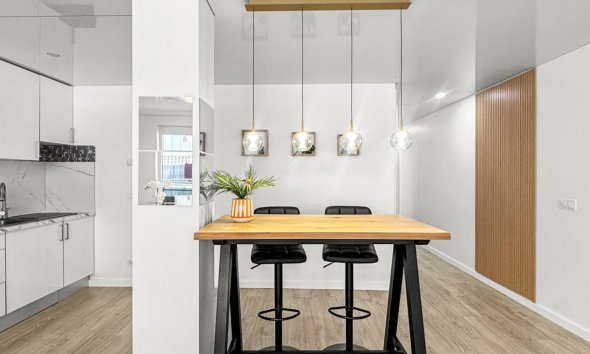 Apartament - Revânzare - Torrevieja - Costa Blanca