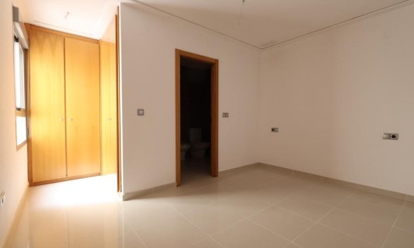 Apartament - Revânzare - Torrevieja - Costa Blanca