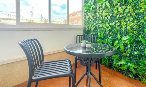 Apartament - Revânzare - Torrevieja - Costa Blanca
