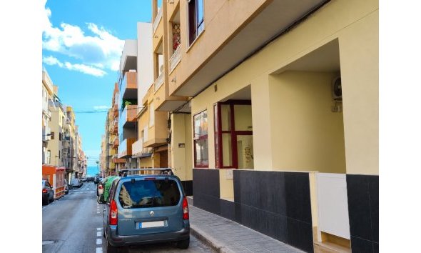 Apartament - Revânzare - Torrevieja - Costa Blanca