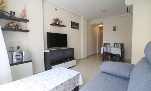 Apartament - Revânzare - Torrevieja -
                El Molino