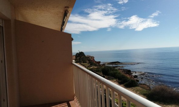 Apartament - Revânzare - Torrevieja - Los Frutales