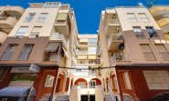 Apartament - Revânzare -
                Torrevieja - MLSC6390856