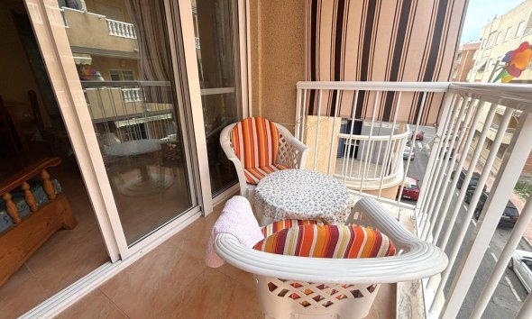 Apartament - Revânzare - Torrevieja -
                Playa de los Locos