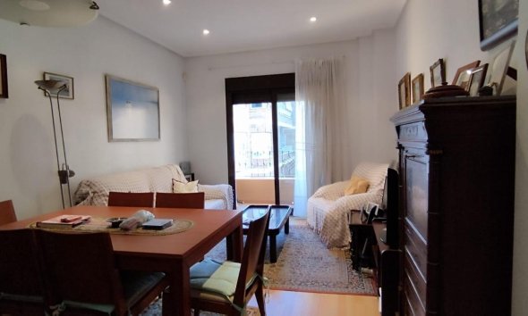 Apartament - Revânzare - Torrevieja -
                Torrevieja