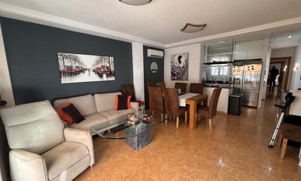 Apartament - Revânzare - Torrevieja - Torrevieja