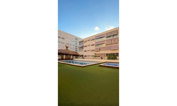 Apartamento - Segunda mano - Alicante -
                Costa Blanca