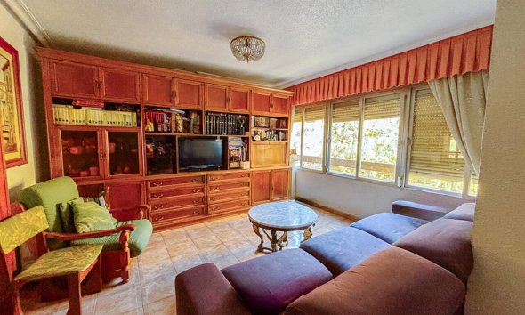 Apartamento - Segunda mano - Alicante -
                Costa Blanca