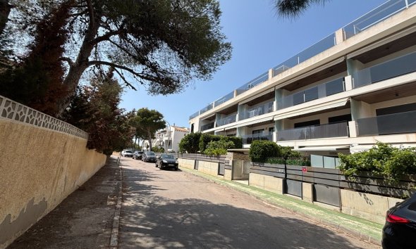 Apartamento - Segunda mano - Cabo Roig - Costa Blanca