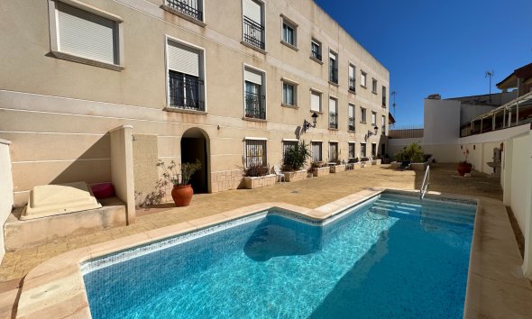 Apartamento - Segunda mano - Jacarilla -
                Inland