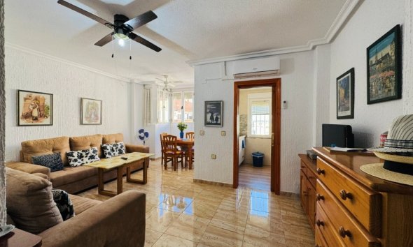 Apartamento - Segunda mano - La Mata -
                Costa Blanca