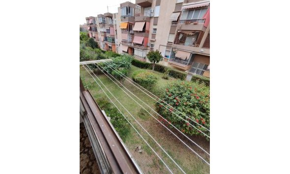 Apartamento - Segunda mano - La Romana -
                Inland
