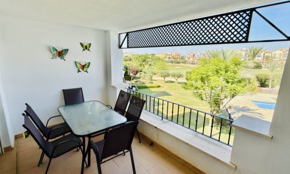 Apartamento - Segunda mano - La Torre Golf Resort -
                Inland