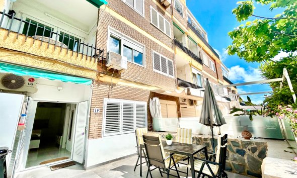 Apartamento - Segunda mano - La Zenia - Costa Blanca