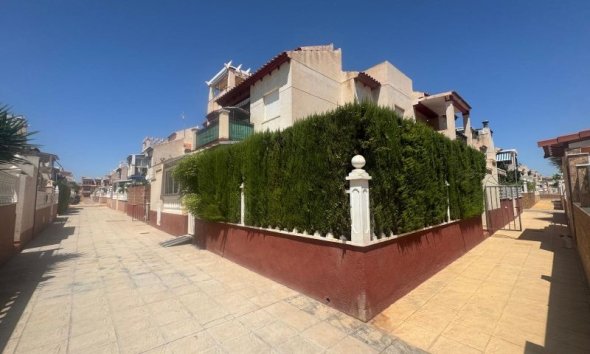 Apartamento - Segunda mano - Orihuela Costa - Costa Blanca