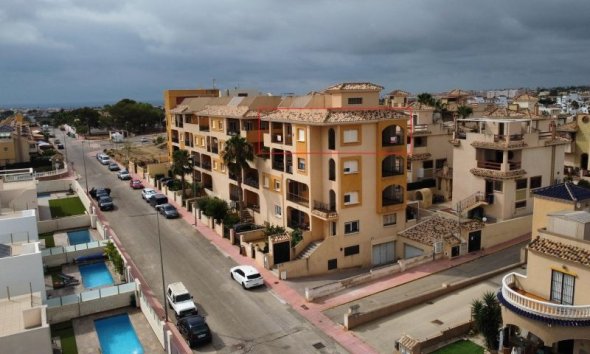 Apartamento - Segunda mano - Orihuela Costa - Costa Blanca