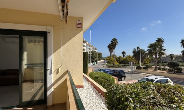 Apartamento - Segunda mano - Orihuela Costa - Costa Blanca