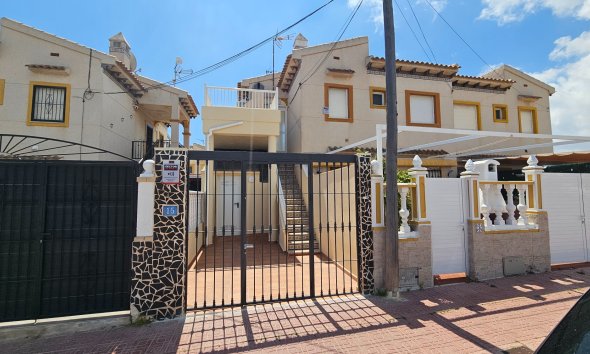 Apartamento - Segunda mano - Orihuela Costa - Costa Blanca