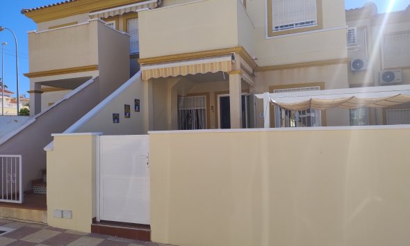 Apartamento - Segunda mano - Orihuela - Inland