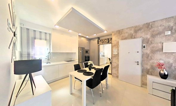 Apartamento - Segunda mano - Pilar de la Horadada - La Torre De La Horadada