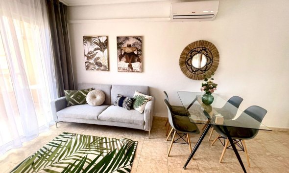 Apartamento - Segunda mano - Torrevieja - Centro