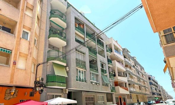 Apartamento - Segunda mano - Torrevieja - Costa Blanca
