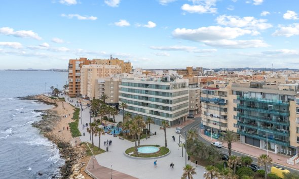 Apartamento - Segunda mano - Torrevieja - Costa Blanca