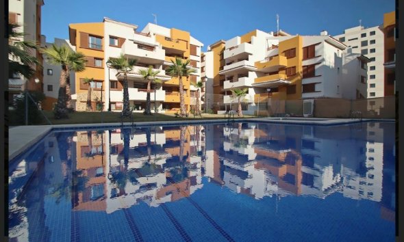 Apartamento - Segunda mano - Torrevieja - Costa Blanca
