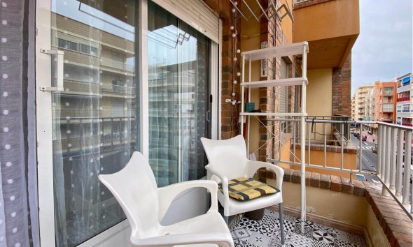 Apartamento - Segunda mano - Torrevieja - Costa Blanca