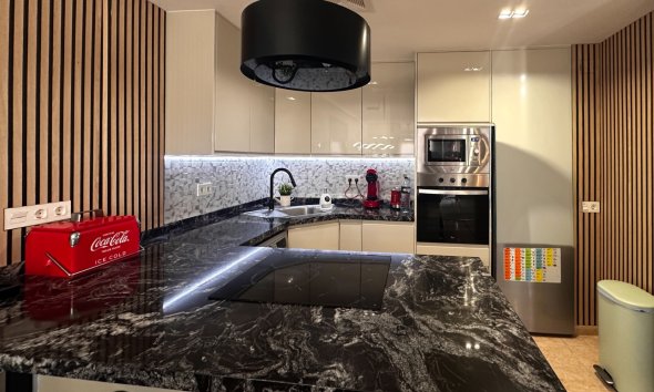 Apartamento - Segunda mano - Torrevieja - Costa Blanca