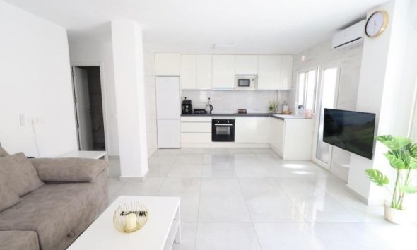 Apartamento - Segunda mano - Torrevieja - Costa Blanca
