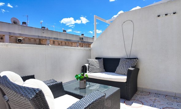 Apartamento - Segunda mano - Torrevieja - Costa Blanca