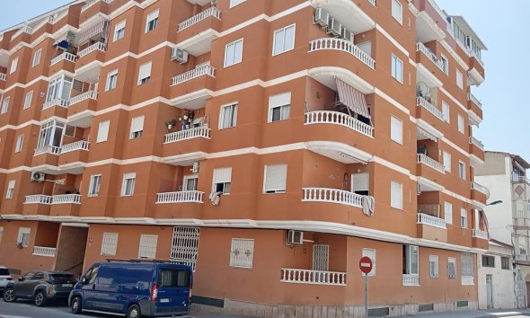 Apartamento - Segunda mano - Torrevieja - El Molino